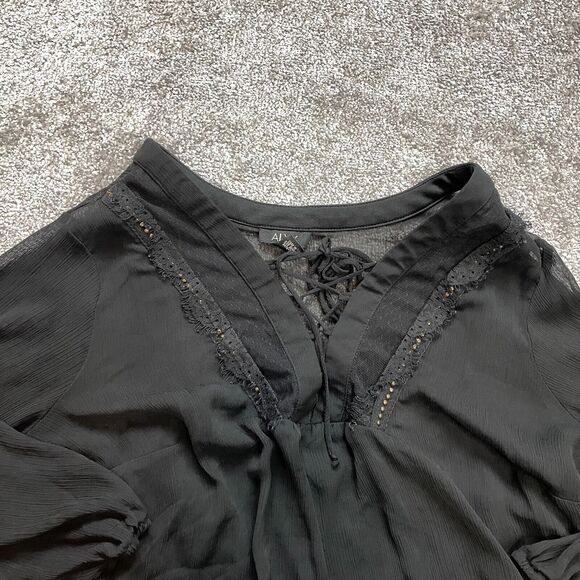 Alyx Blouse Shirt Womens 2X Black Long Sleeve Cross Lace V Neck Tank Top Lining - Picture 4 of 8